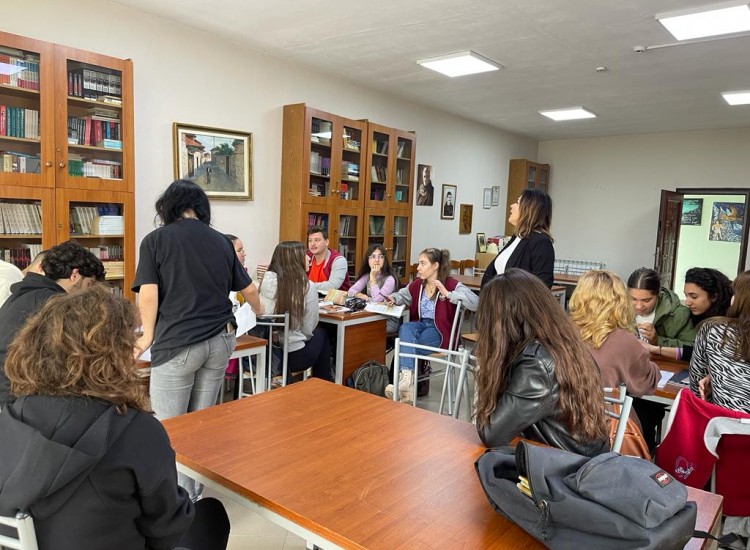 Meetings and discussions continue with students of "Ismail Qemali" secondary school within the framework of "Tirana European Youth Capital 2022"