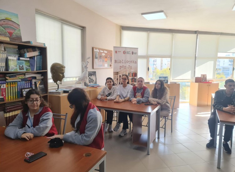 Training with Students of "Ismail Qemali" Secondary School within the Framework of "Tirana European Youth Capital 2022"