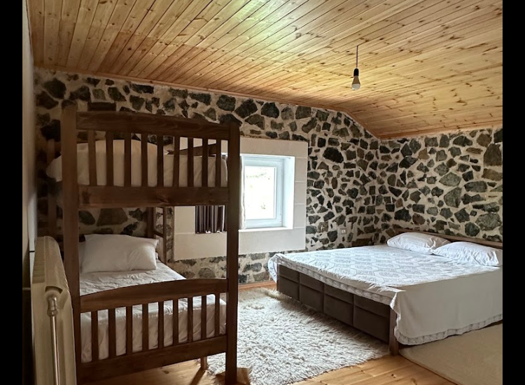 Guesthouse 3 Vëllezërit Doçi