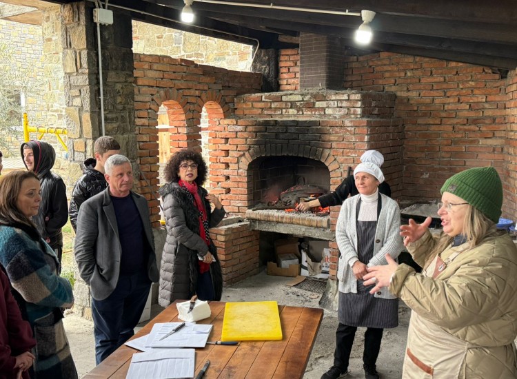 Workshop in a Family Home in Gallatë, Kurbin