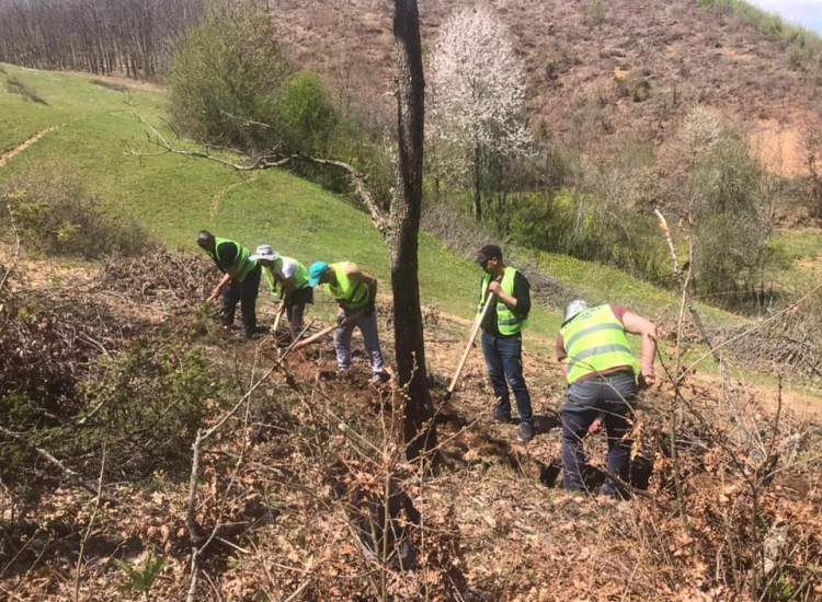 May 5 - During construction works for the Pejkë-Ura e Katundit të Ri trail. #trails #crossborderbiking #project