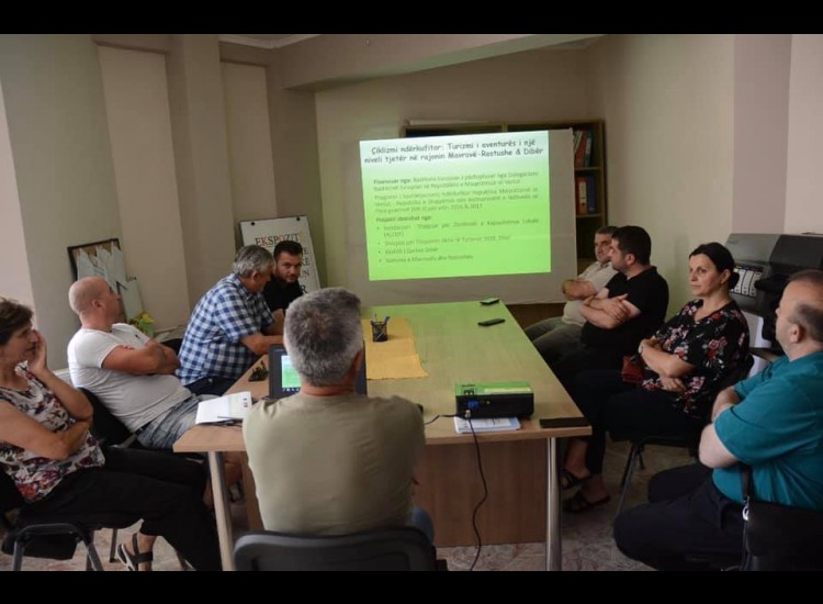 Training: Hospitality and Quality Customer Service.